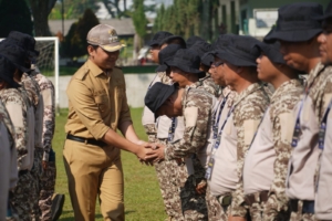 Bupati Wahyu Ajak Perangkat Desa Jadikan Bela Negara Sebagai Spirit Pengabdian