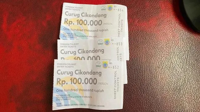 Tiket Masuk Wisatawan Asing Curug Cikondang Rp100 Ribu, Disbudpar Cianjur Bersuara