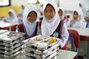 Menteri Keuangan Purbaya: MBG Dapat Anggaran Rp240 Triliun Dari Anggaran Pendidikan 2027