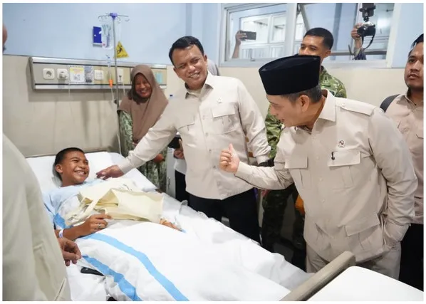 Wamenag Tegaskan Pasca Keracunan di Ponpes Sidoarjo Terus Melanjutkan Program MBG, Syafii: Mereka Butuh