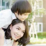 6 Faktor Psikologis di Balik Kedekatan Emosional Anak Laki-laki dengan Ibu