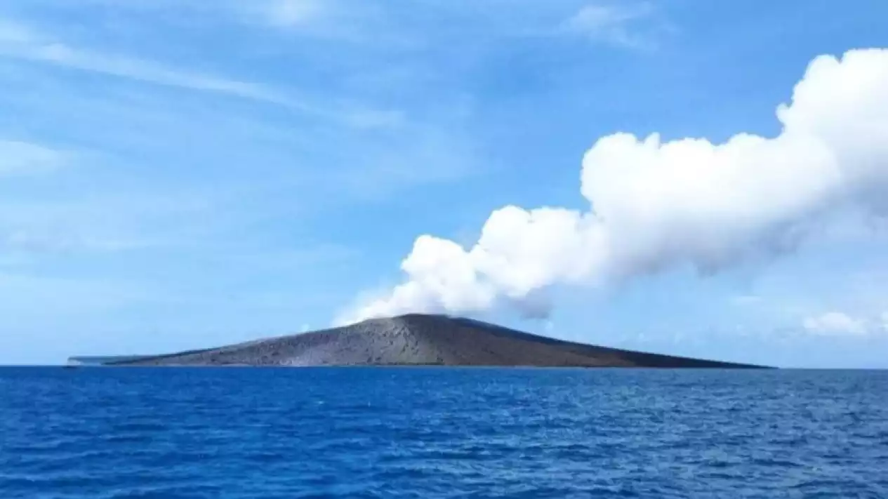 Gunung Anak Krakatau Erupsi Lagi, Tinggi Abu Vulkanik Mencapai 500 Meter